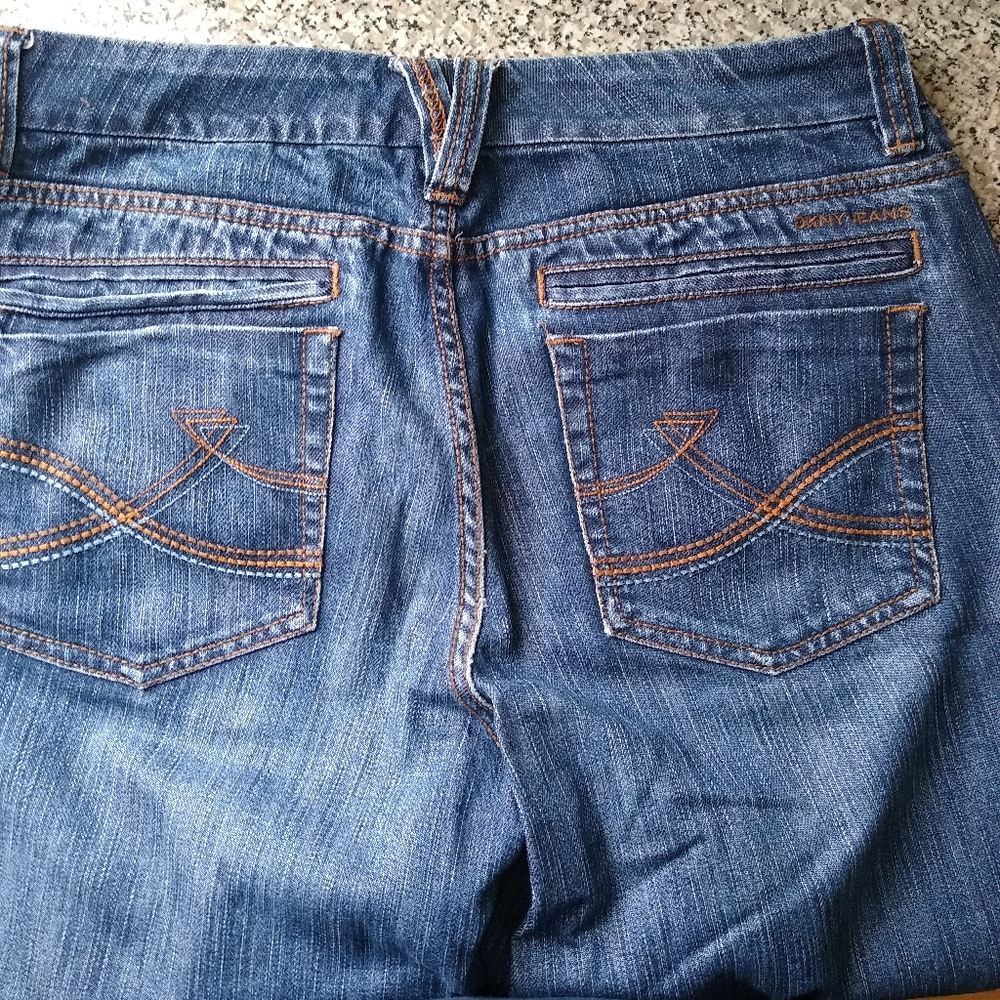 10P DKNY petite jeans
